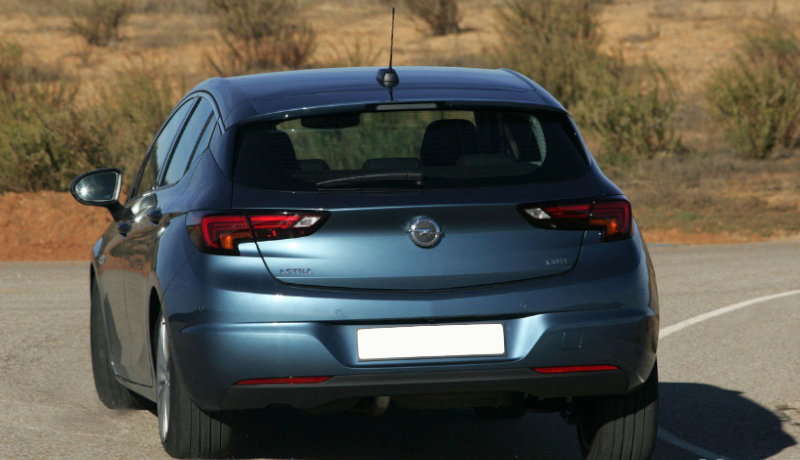 Opel Astra 1.6 CDTI 110 CV. Consumo bajo.