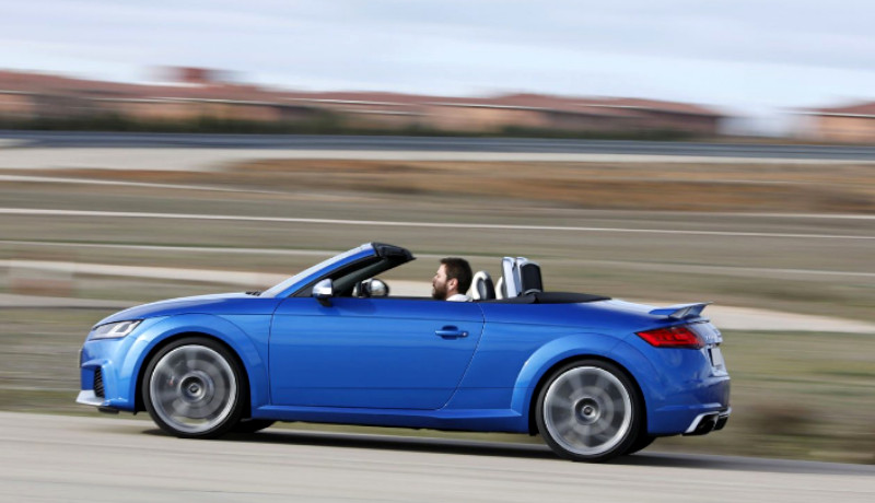 Audi TT RS Roadster 400 CV