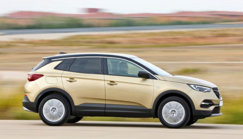 Opel Grandland X 1.2 Turbo