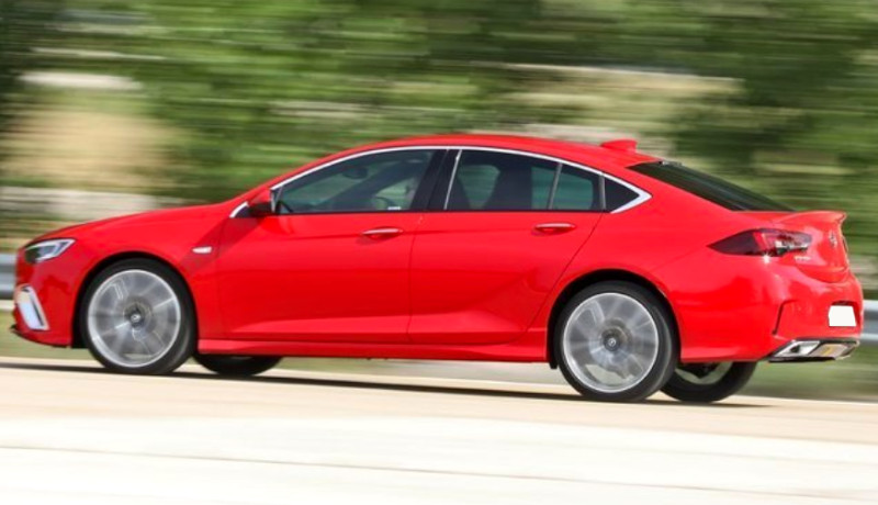 Opel Insignia GSi 2.0 BiTurbo